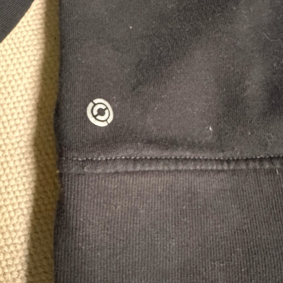 NWOT Core IO Black Crop Sweater Size Small - Picture 5 of 5